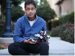 Cậu bé 12 tuổi phát minh máy in từ bộ đồ chơi Lego