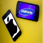 Samsung và Apple tiếp tục dẫn đầu thị trường smartphone